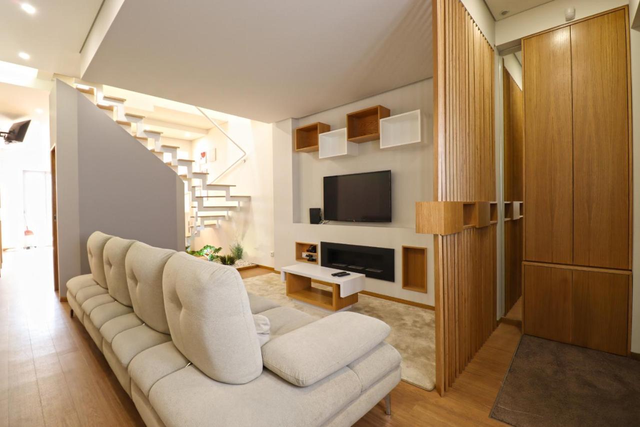 Ribeira Riverhouse - City Centre Duplex With Terrace Βιάνα ντο Καστέλο Εξωτερικό φωτογραφία