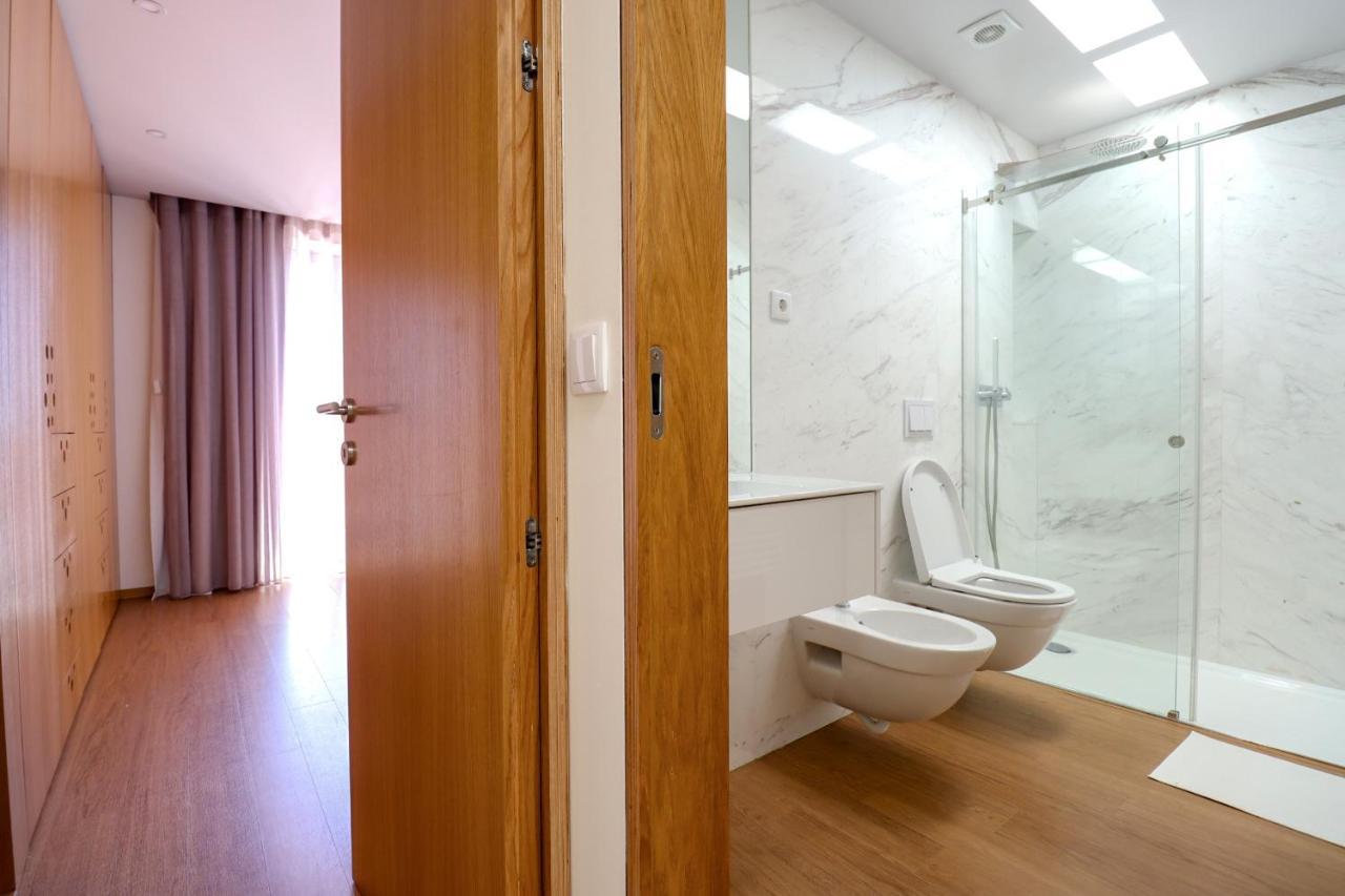 Ribeira Riverhouse - City Centre Duplex With Terrace Βιάνα ντο Καστέλο Εξωτερικό φωτογραφία